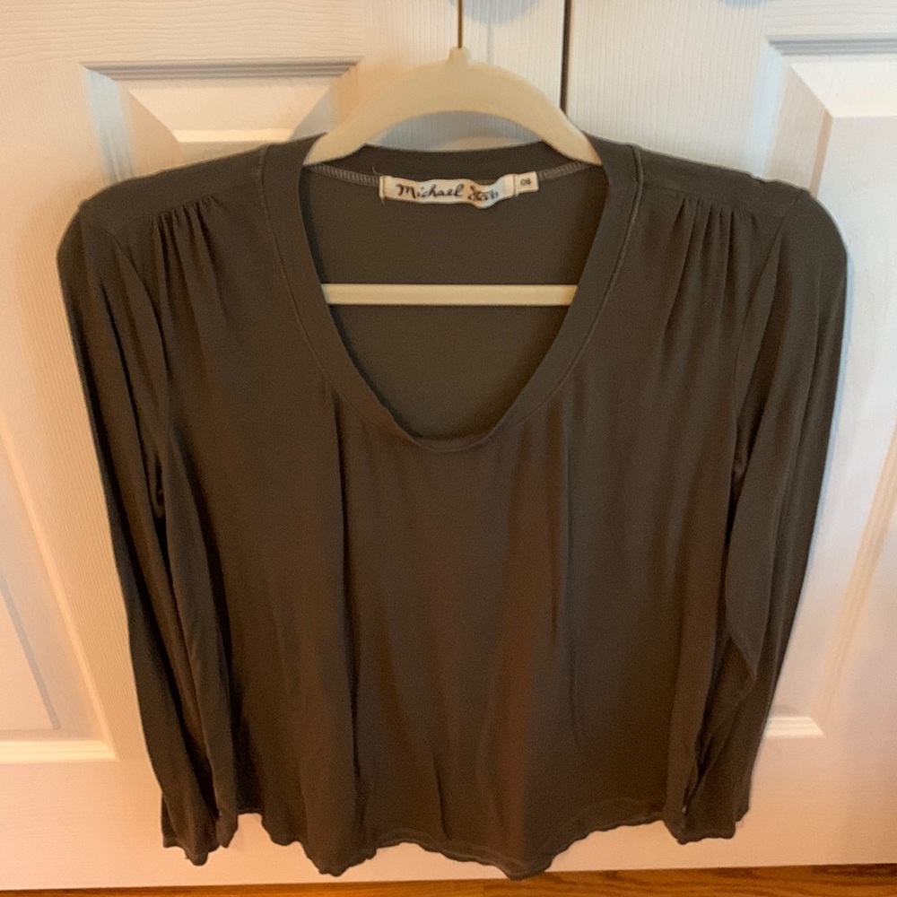 Michael Stars flowy long sleeve top. Scoop neck. One Size.